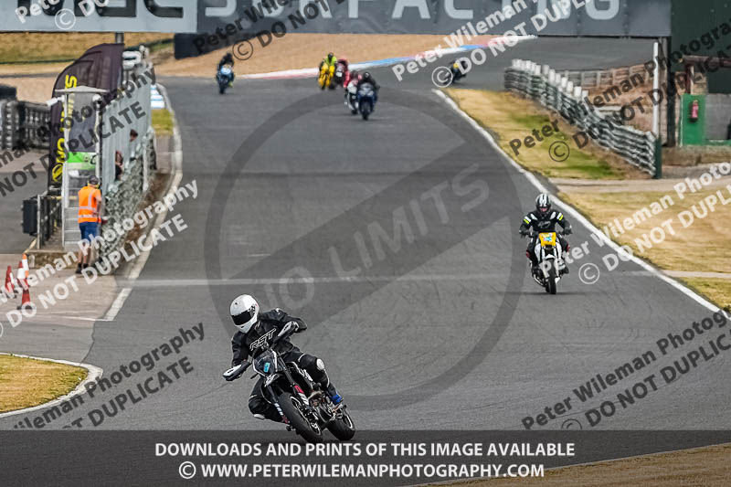 enduro digital images;event digital images;eventdigitalimages;mallory park;mallory park photographs;mallory park trackday;mallory park trackday photographs;no limits trackdays;peter wileman photography;racing digital images;trackday digital images;trackday photos